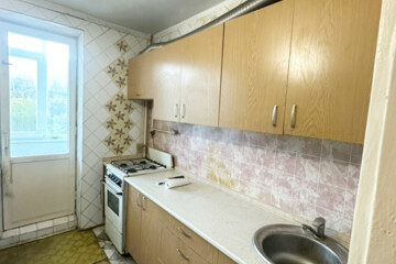 3-к квартира, 65 м², 3/5 эт.
