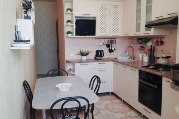 2-к квартира, 52,4 м², 1/5 эт.