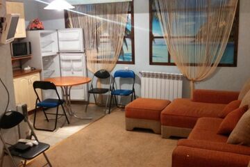 Апартаменты, 55 м², 1/5 эт.