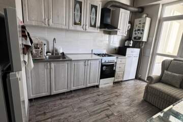 1-к квартира, 43,7 м², 8/10 эт.