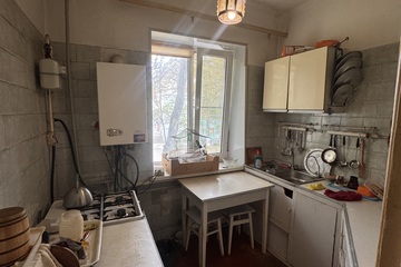 2-к квартира, 48 м², 2/2 эт.
