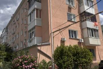 2-к квартира, 51,8 м², 1/5 эт.