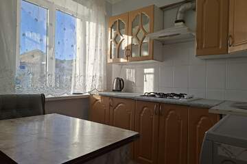 2-к квартира, 45 м², 3/3 эт.